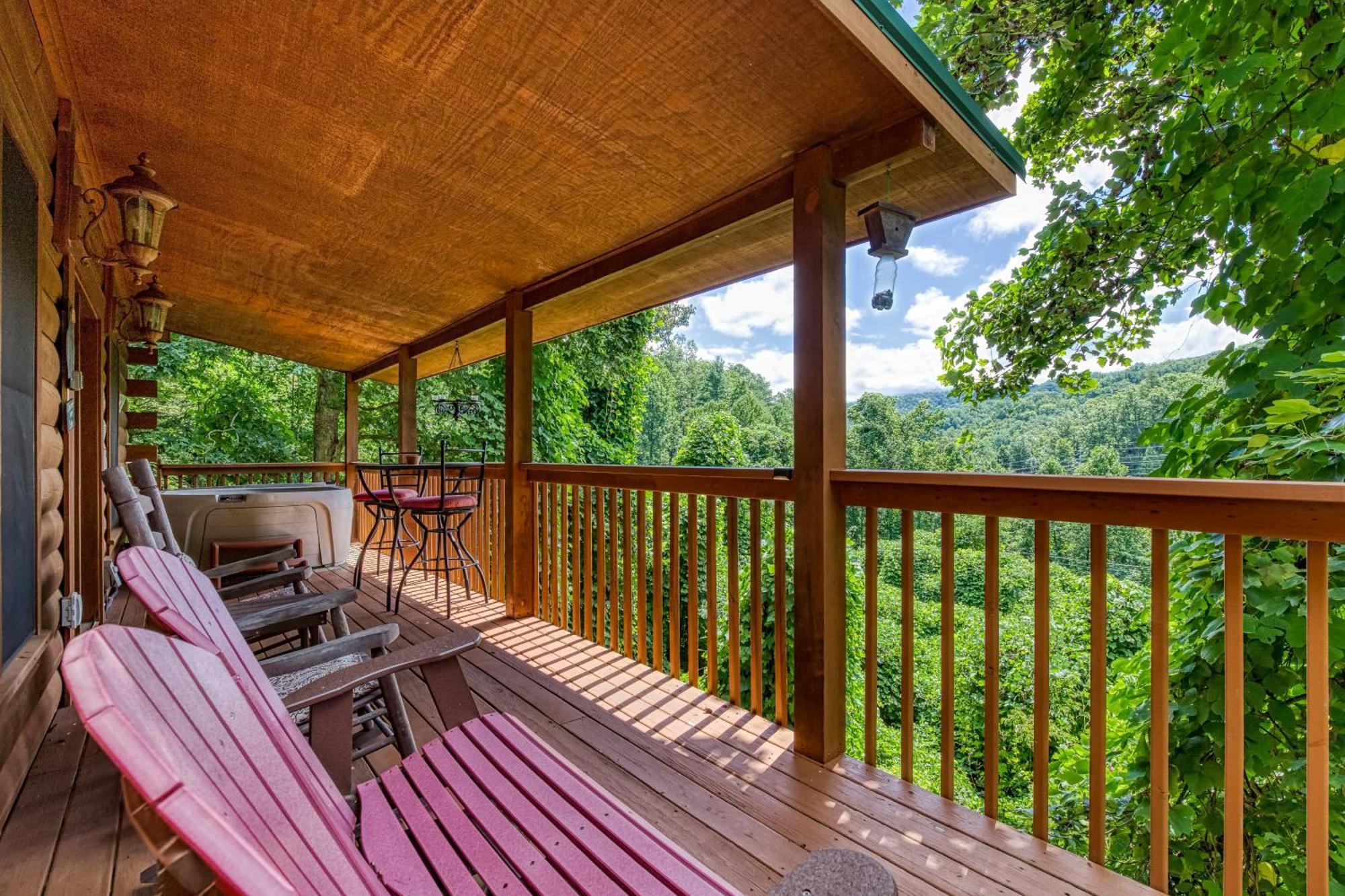Magical Moments, Hot Tub, Wifi, 1089 Free Tickets Each Paid Day, Dollywood And More Gatlinburg Exterior foto